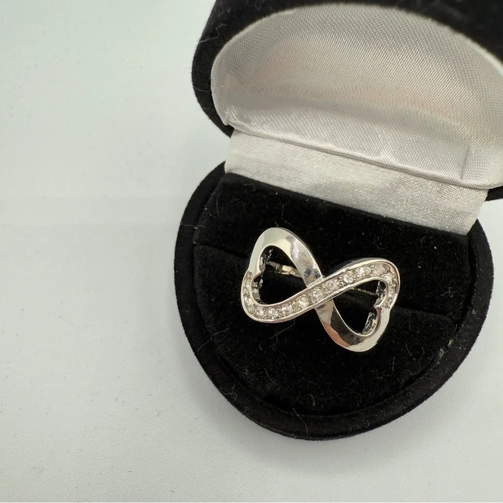 Elegant Silvertone Infinity Heart Ring